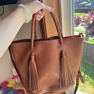 Madewell Austin Bucket Bag Brown Tassel Tote Bag